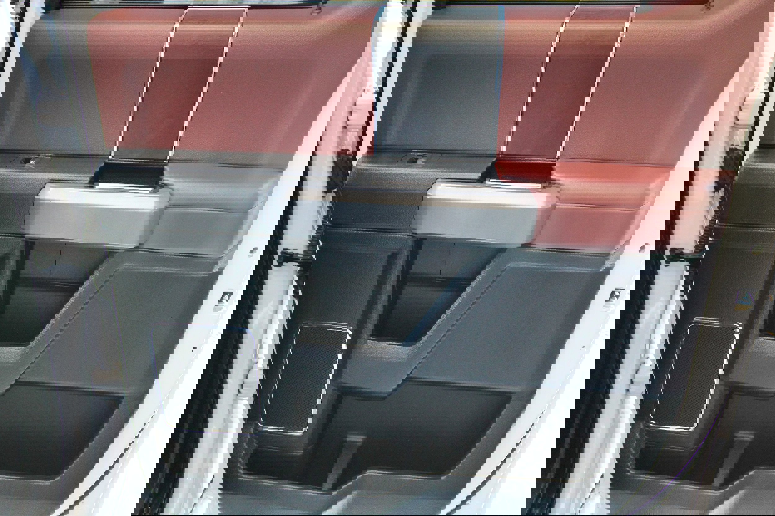 Used 2019 Ford F250 Platinum w/ Platinum Ultimate Package image 45