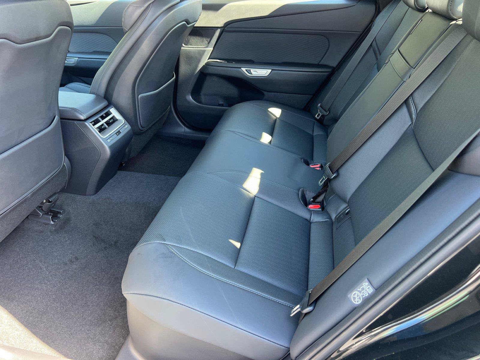 New 2026 Lexus ES 350e w/ Convenience Package FWD image 14