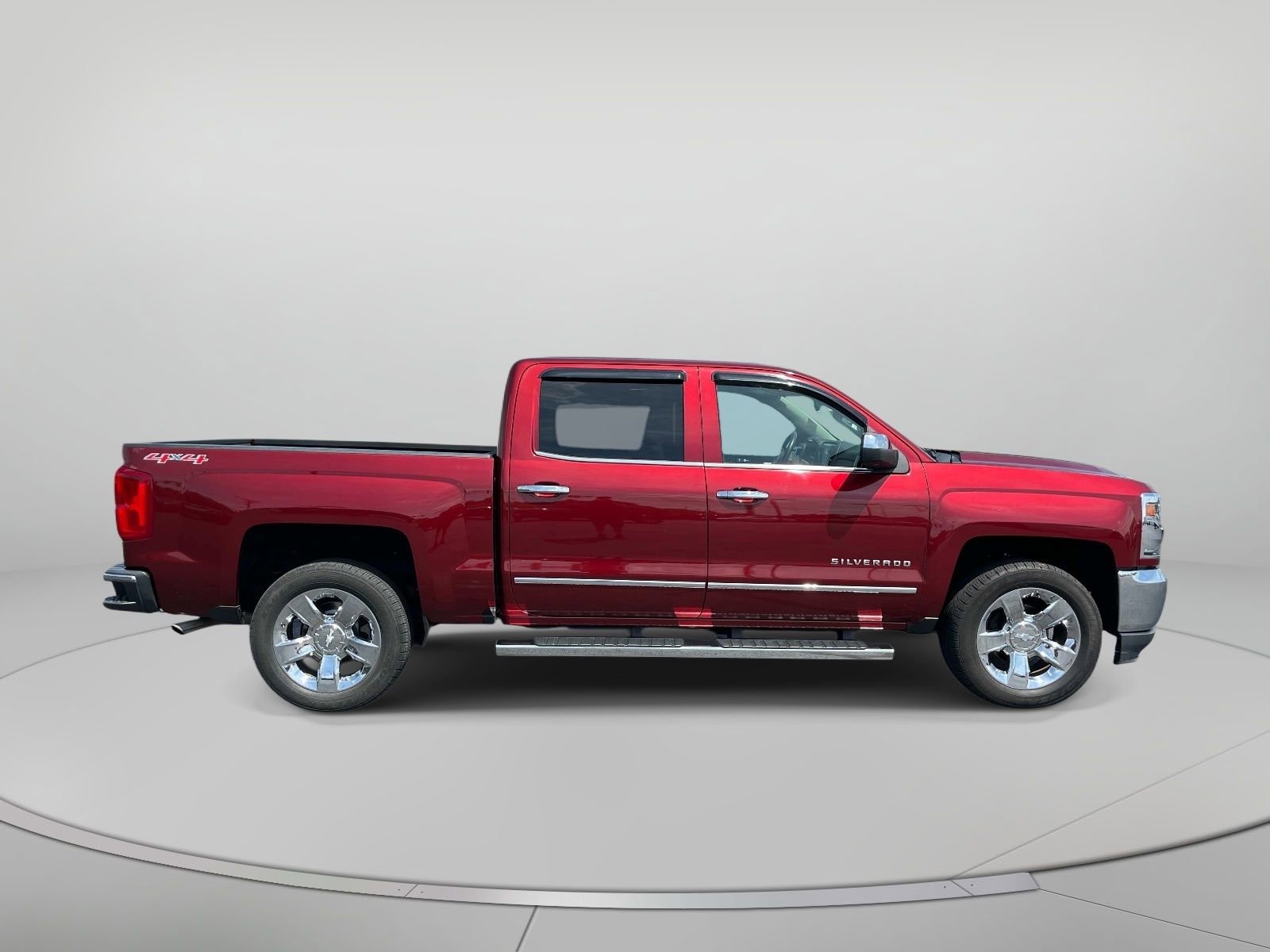 Used 2017 Chevrolet Silverado 1500 LTZ w/ Sport Package AWD/4WD image 2