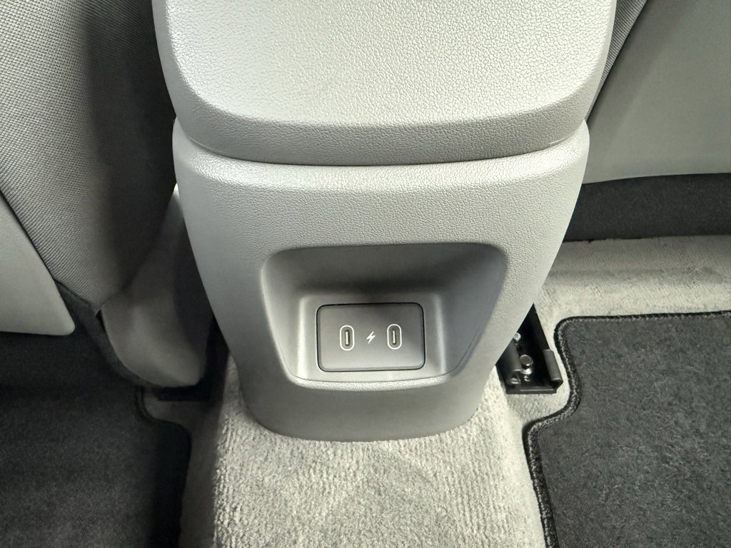 Certified 2025 Hyundai Elantra SE image 25