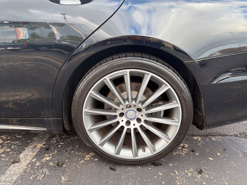 Used 2015 Mercedes-Benz S 550 Sedan image 34