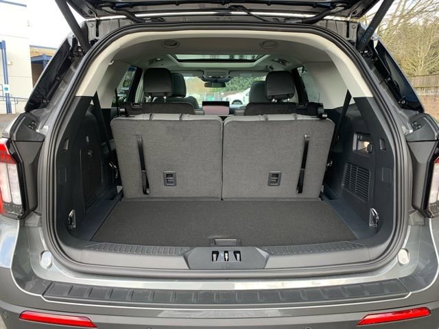 New 2026 Ford Explorer Active w/ Active Comfort Package image 6