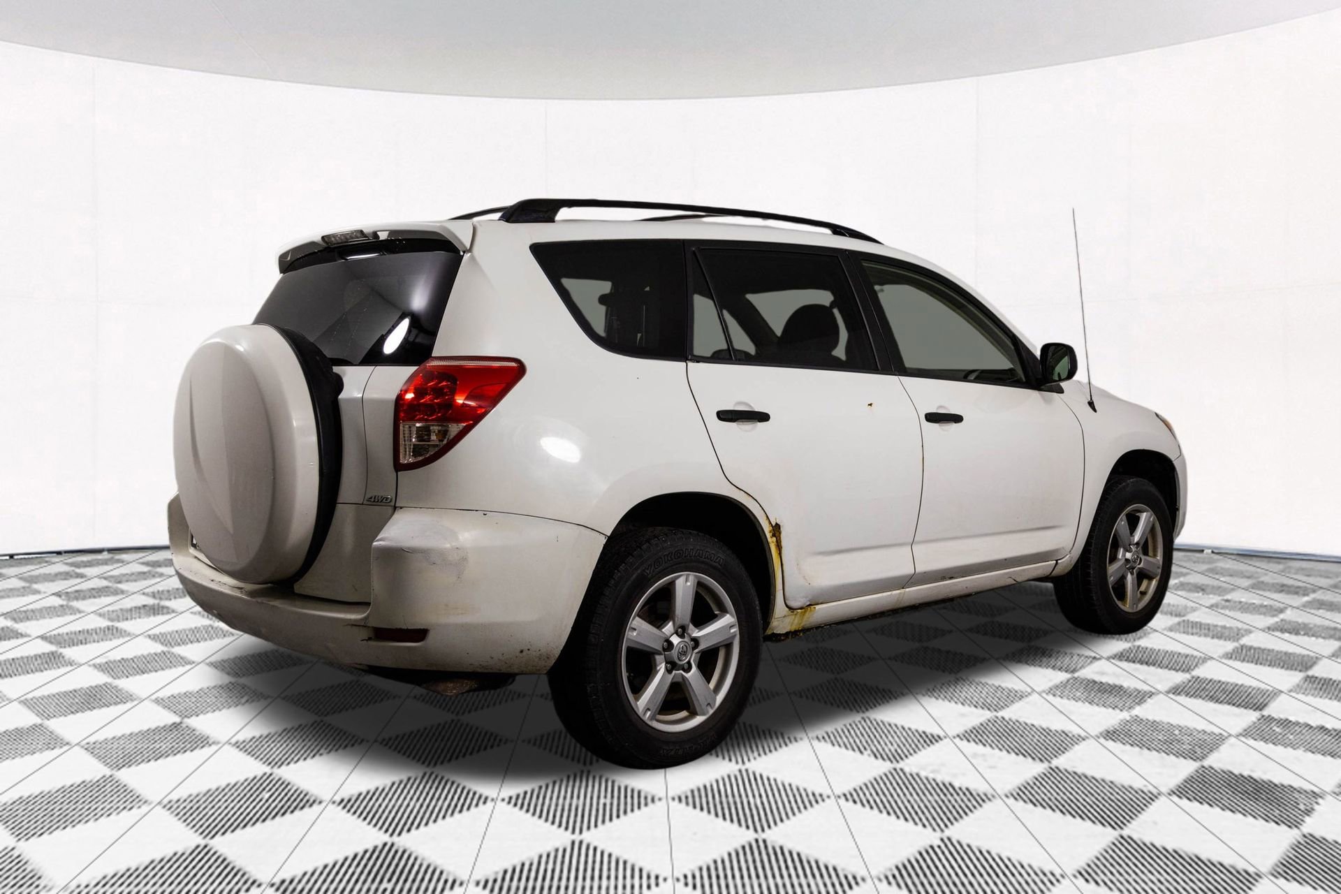Used 2007 Toyota RAV4 4WD image 12