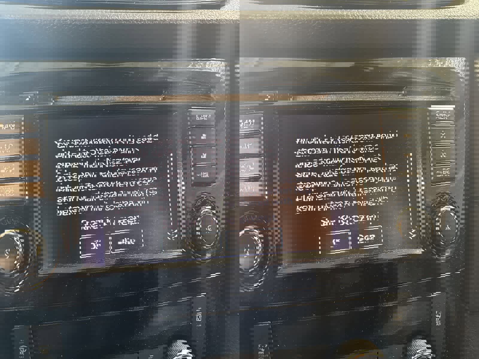 Used 2019 Nissan Rogue SL image 22