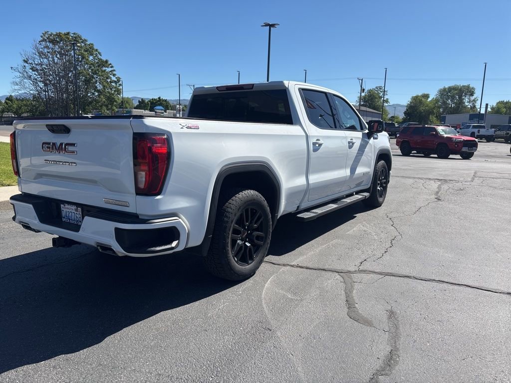Used 2023 GMC Sierra 1500 Elevation w/ Elevation Premium Package AWD/4WD image 5