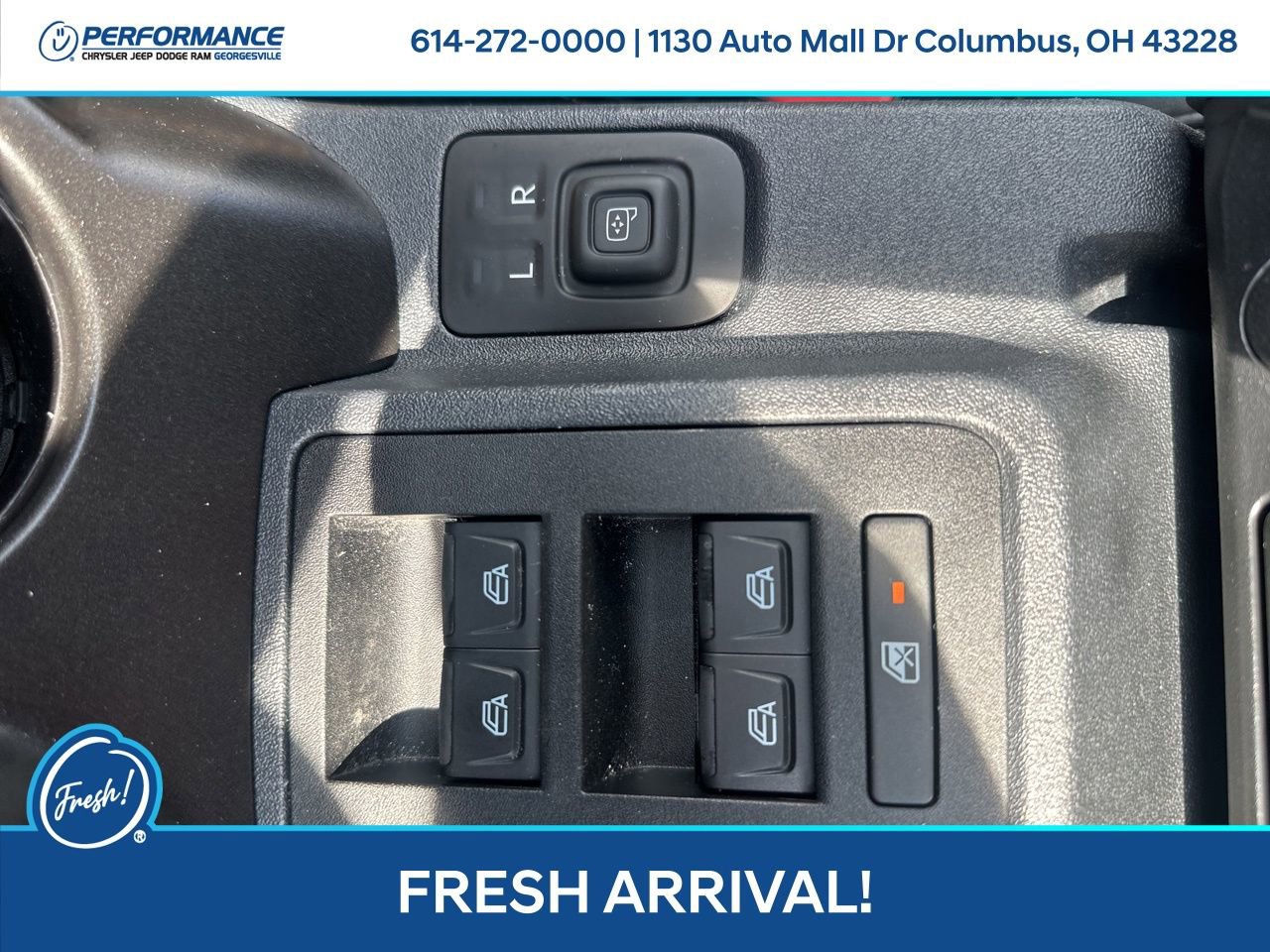 Used 2023 Ford Bronco Badlands w/ Sasquatch Package image 21