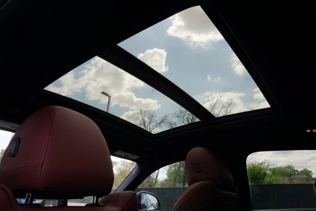 Used 2024 BMW X4 xDrive30i w/ Premium Package image 16