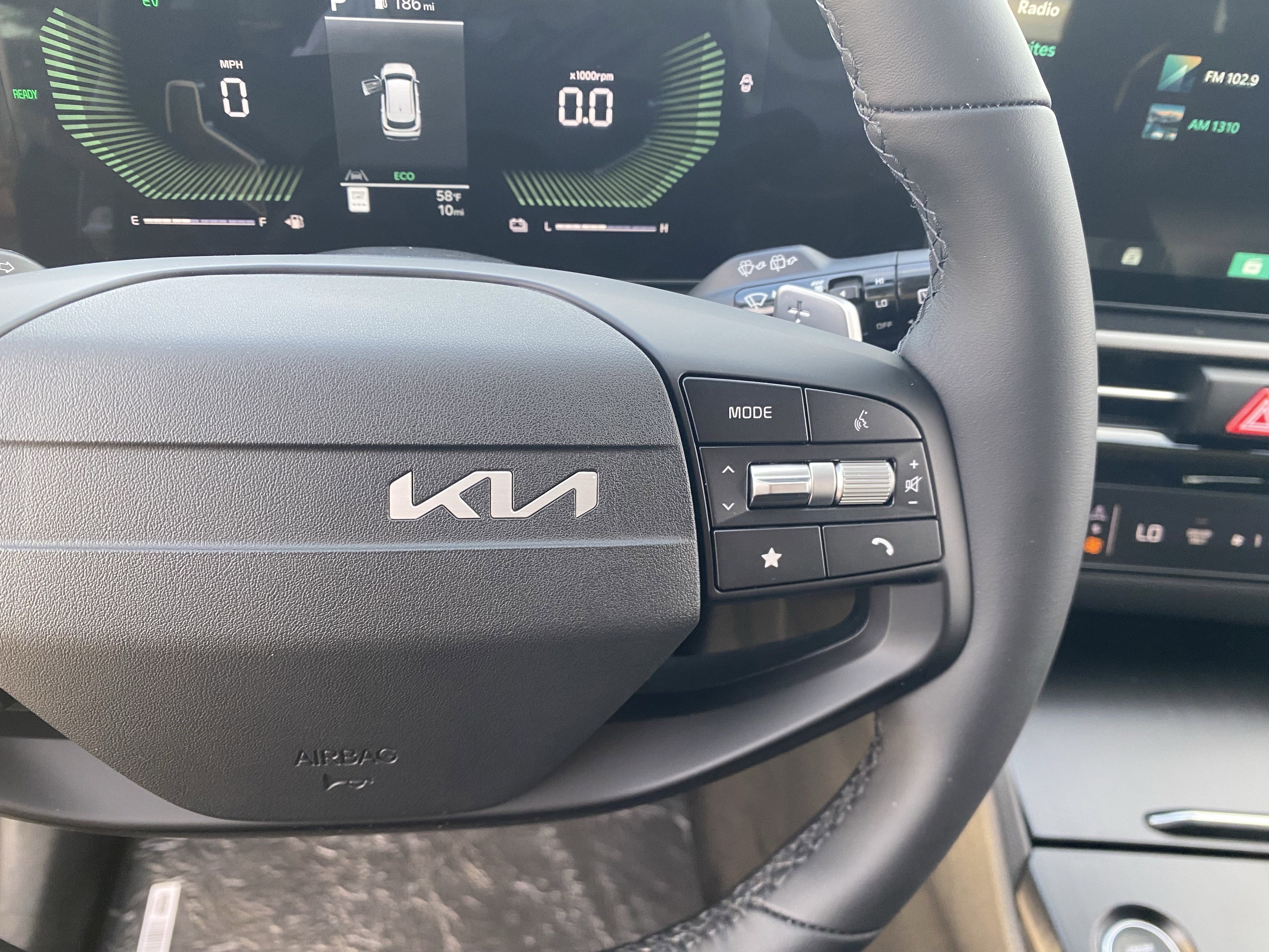 New 2026 Kia Sportage LX image 23