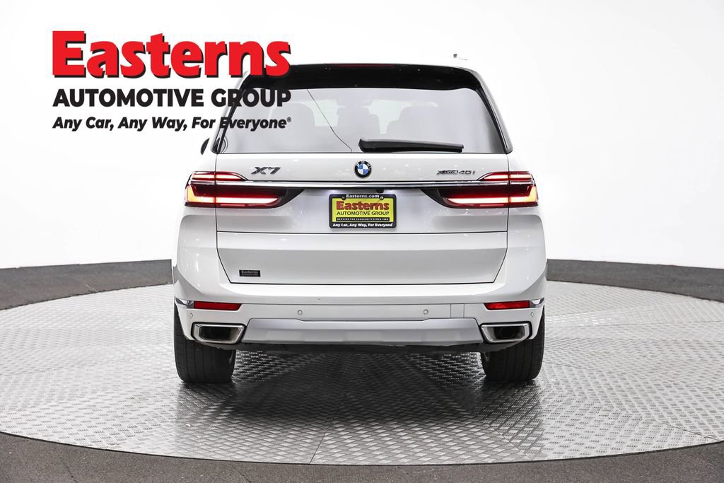 Used 2023 BMW X7 xDrive40i w/ Executive Package image 6