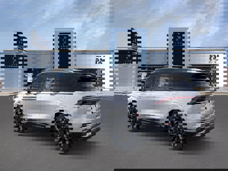 New 2026 Lincoln Nautilus Reserve w/ Jet Appearance Package image 4