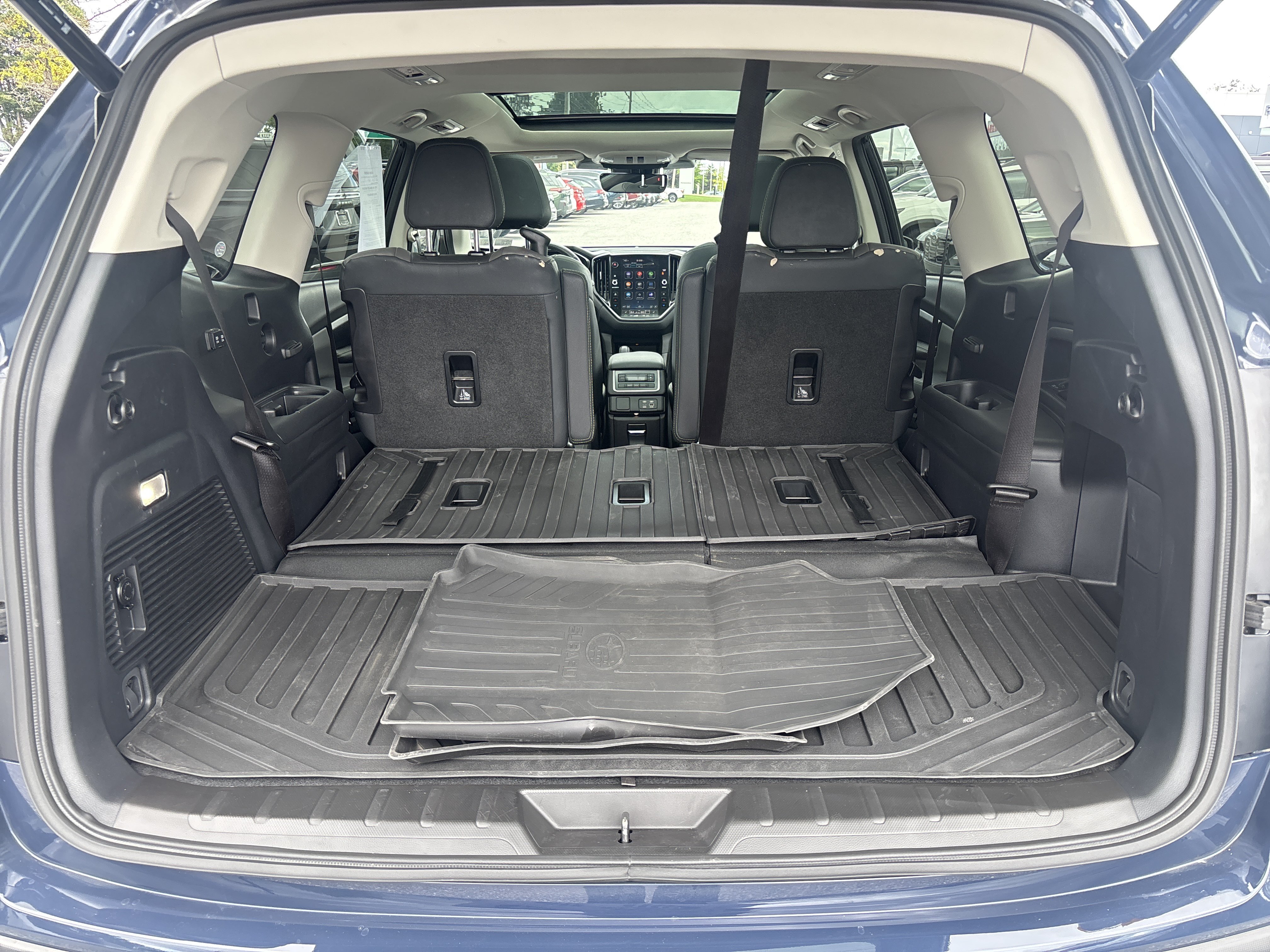Used 2025 Subaru Ascent Onyx Edition AWD/4WD image 29