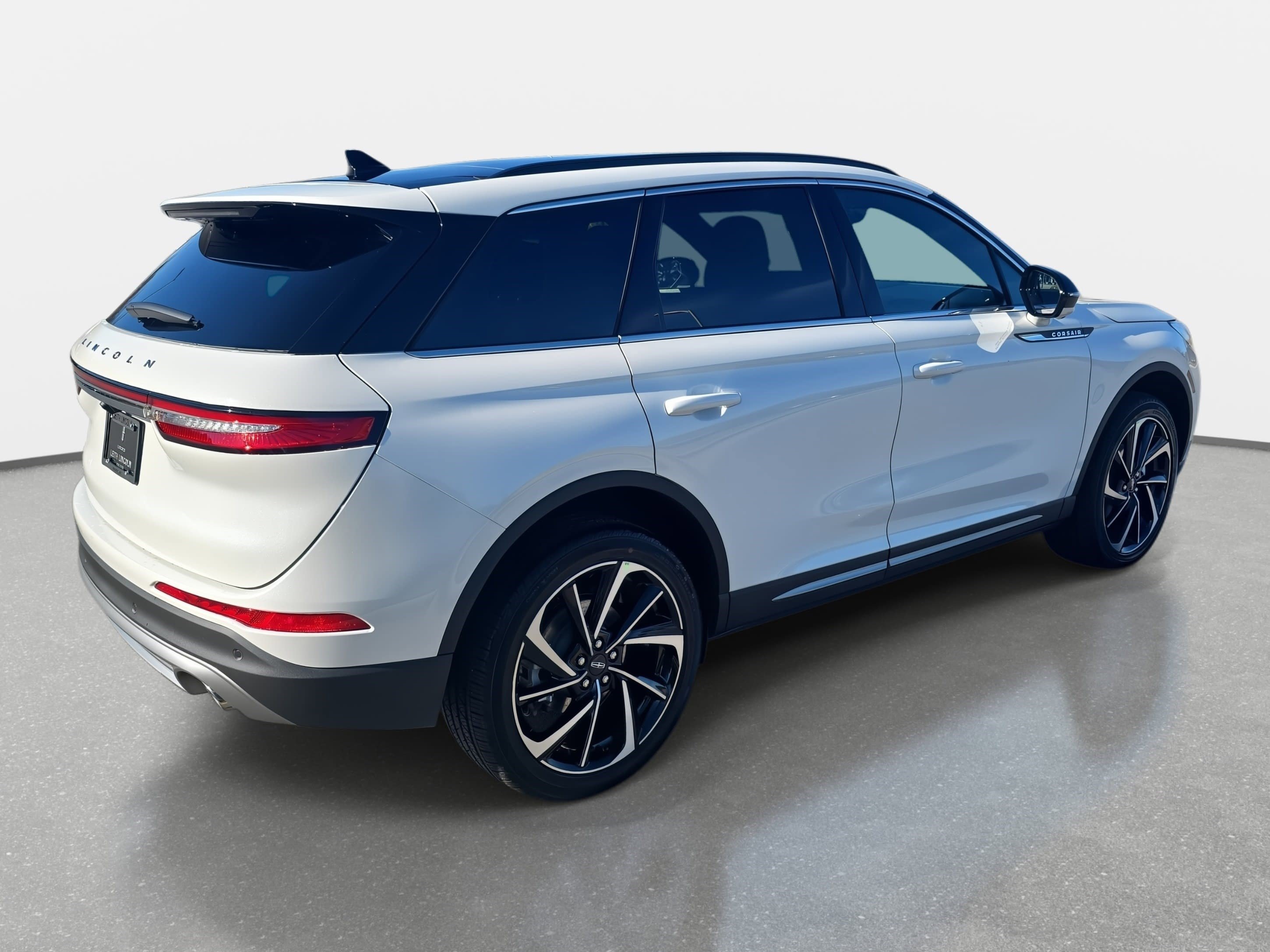 New 2026 Lincoln Corsair Reserve image 5