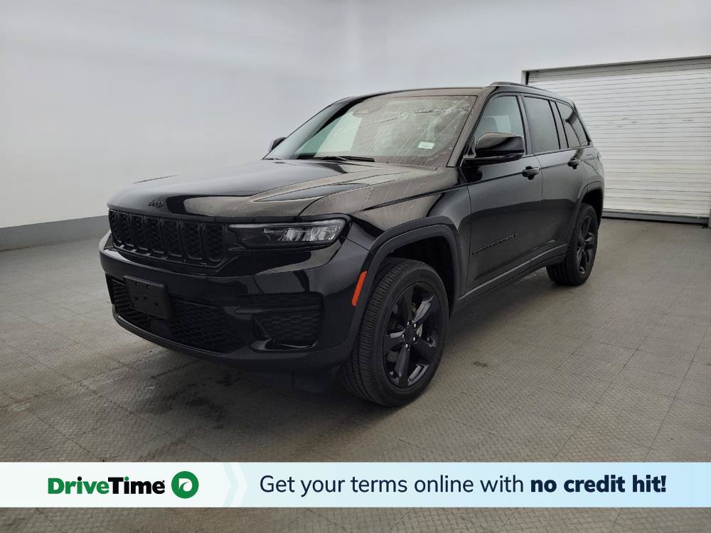 Used 2023 Jeep Grand Cherokee Altitude AWD/4WD image 1