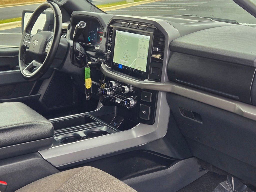 Used 2024 Ford F150 XLT w/ Mobile Office Package image 7