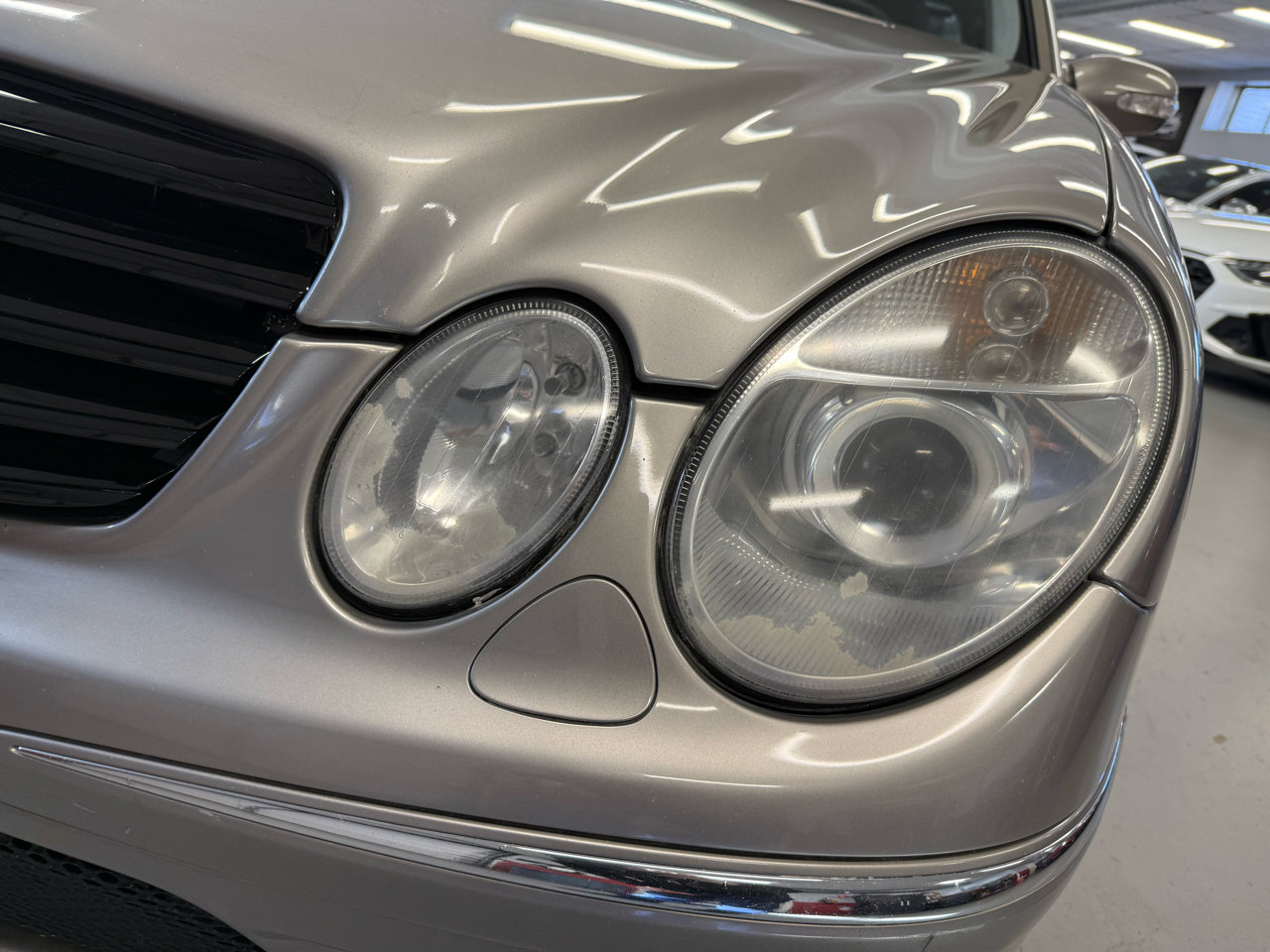 Used 2004 Mercedes-Benz E 55 AMG Sedan image 22