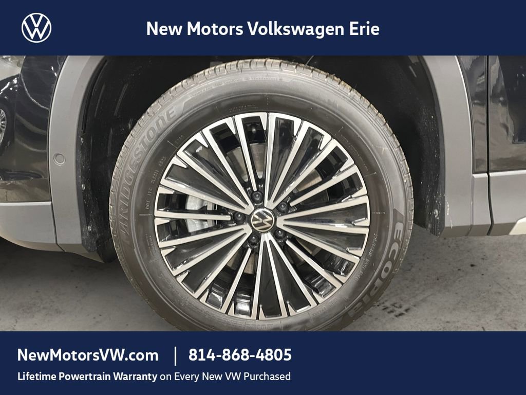 New 2026 Volkswagen Tiguan S AWD/4WD image 14