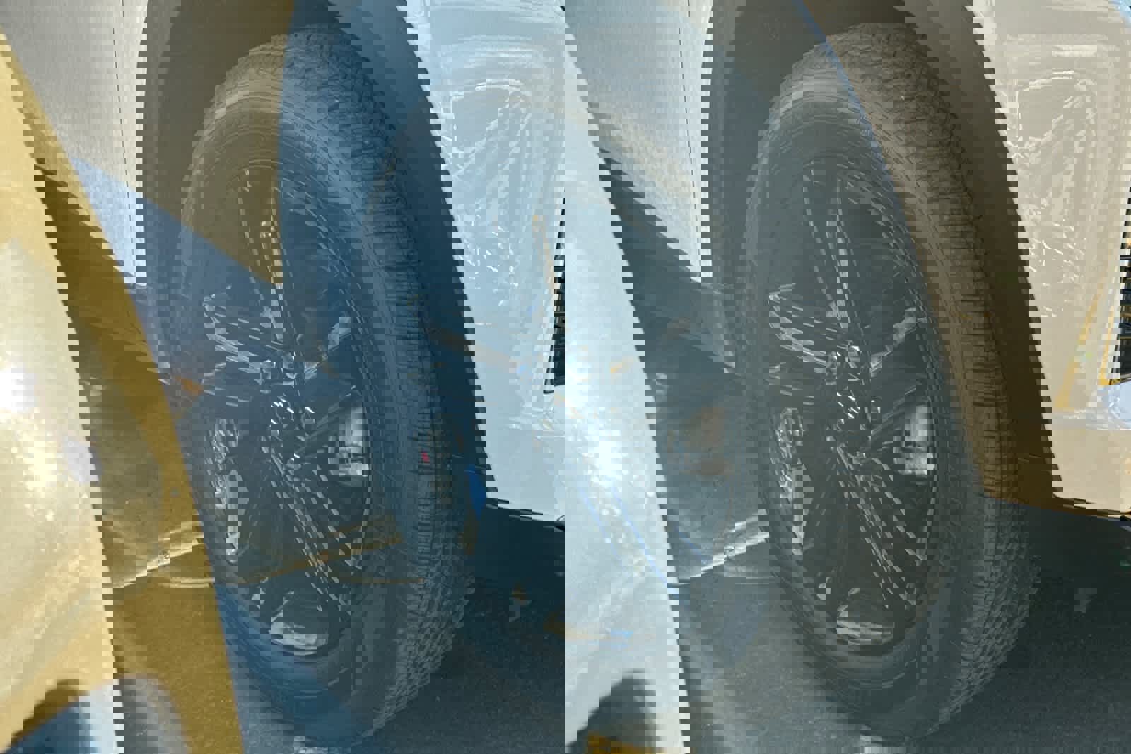 Used 2026 Chevrolet Trax ACTIV w/ Sunroof Package image 6