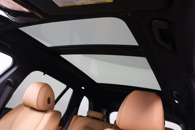 Used 2022 BMW X5 xDrive45e w/ Executive Package image 18