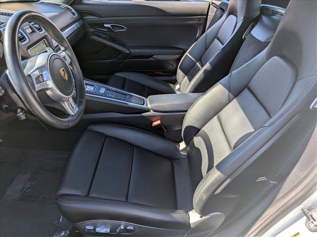 Used 2016 Porsche Cayman image 16