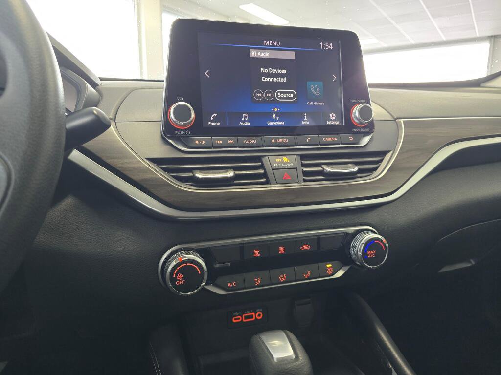 Used 2023 Nissan Altima 2.5 SV image 29