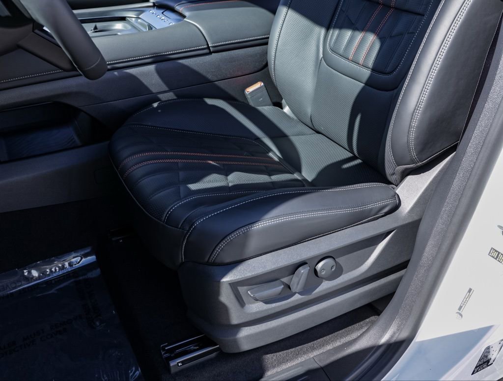 New 2026 Nissan Armada PRO-4X image 18