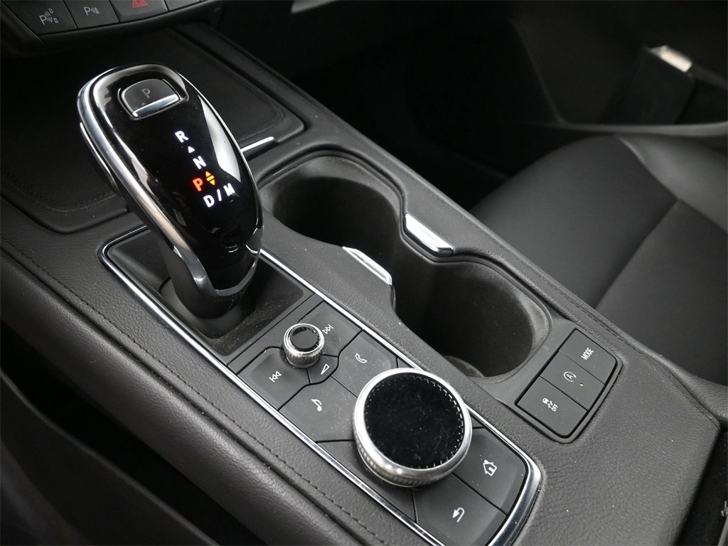 Certified 2022 Cadillac XT4 Sport w/ Enhanced Visibility Package image 25