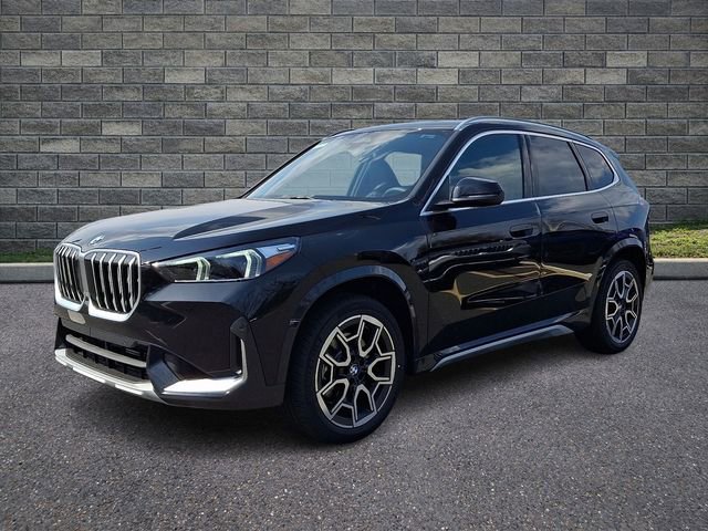New 2026 BMW X1 xDrive28i w/ Convenience Package image 3