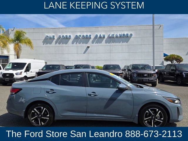 Used 2025 Nissan Sentra SV w/ All-Weather Package image 7