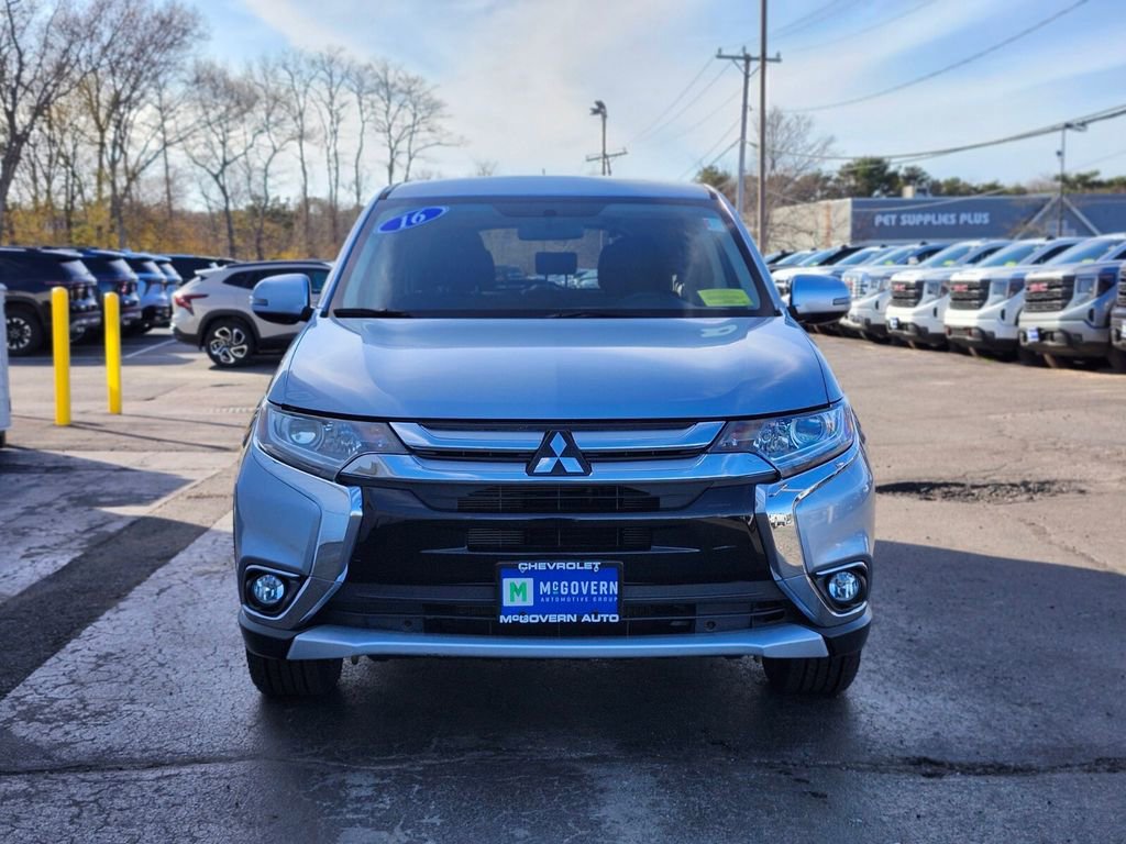Used 2016 Mitsubishi Outlander AWD image 8