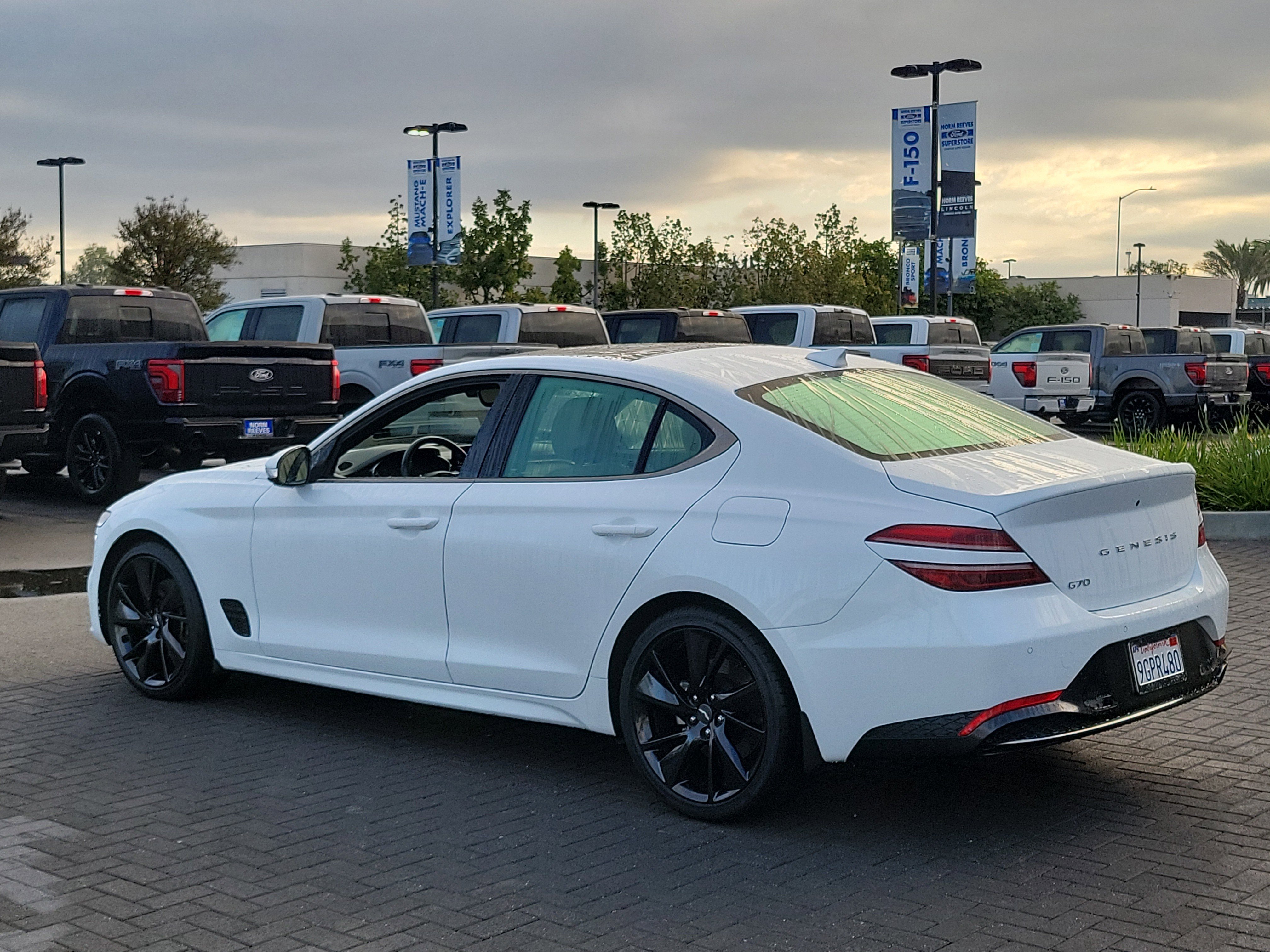 Certified 2023 Genesis G70 2.0T w/ Sport Prestige Package image 28