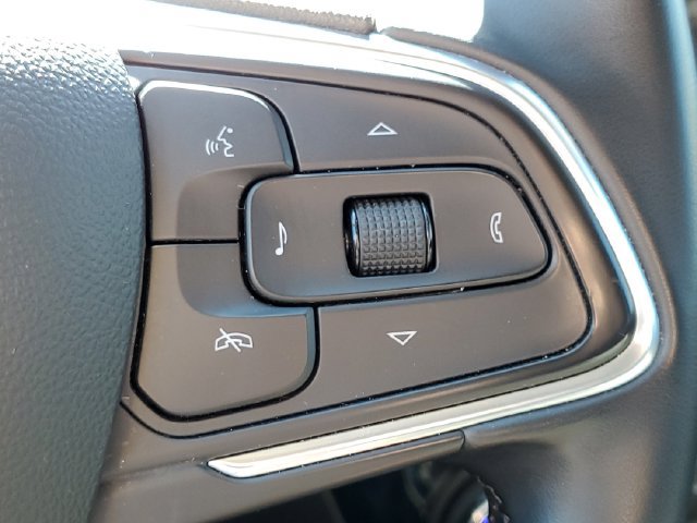 Used 2024 Buick Encore GX Sport Touring FWD image 17