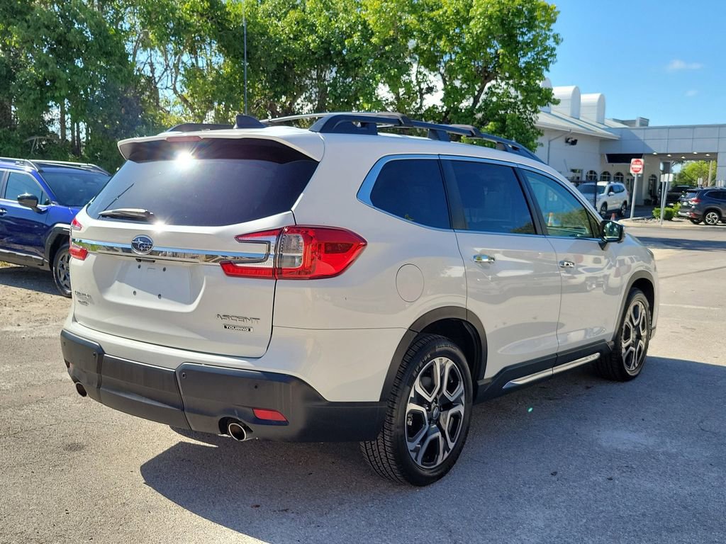 Used 2023 Subaru Ascent Touring AWD/4WD image 5