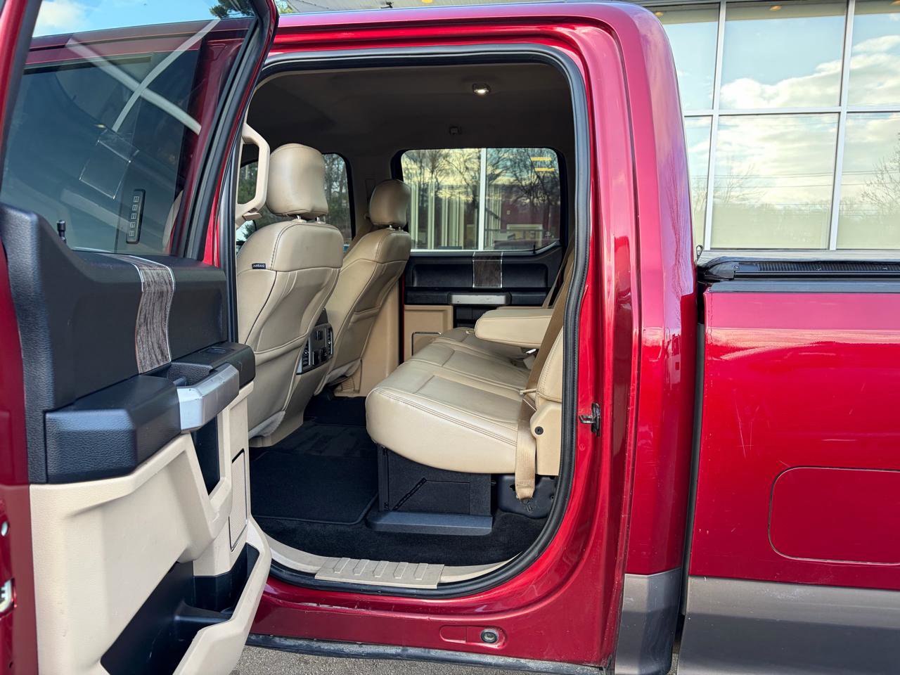 Used 2017 Ford F250 Lariat w/ Tow Technology Bundle AWD/4WD image 37