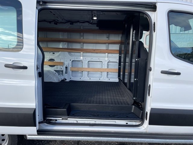 Used 2023 Ford Transit 250 Low Roof AWD w/ Exterior Upgrade Package image 21