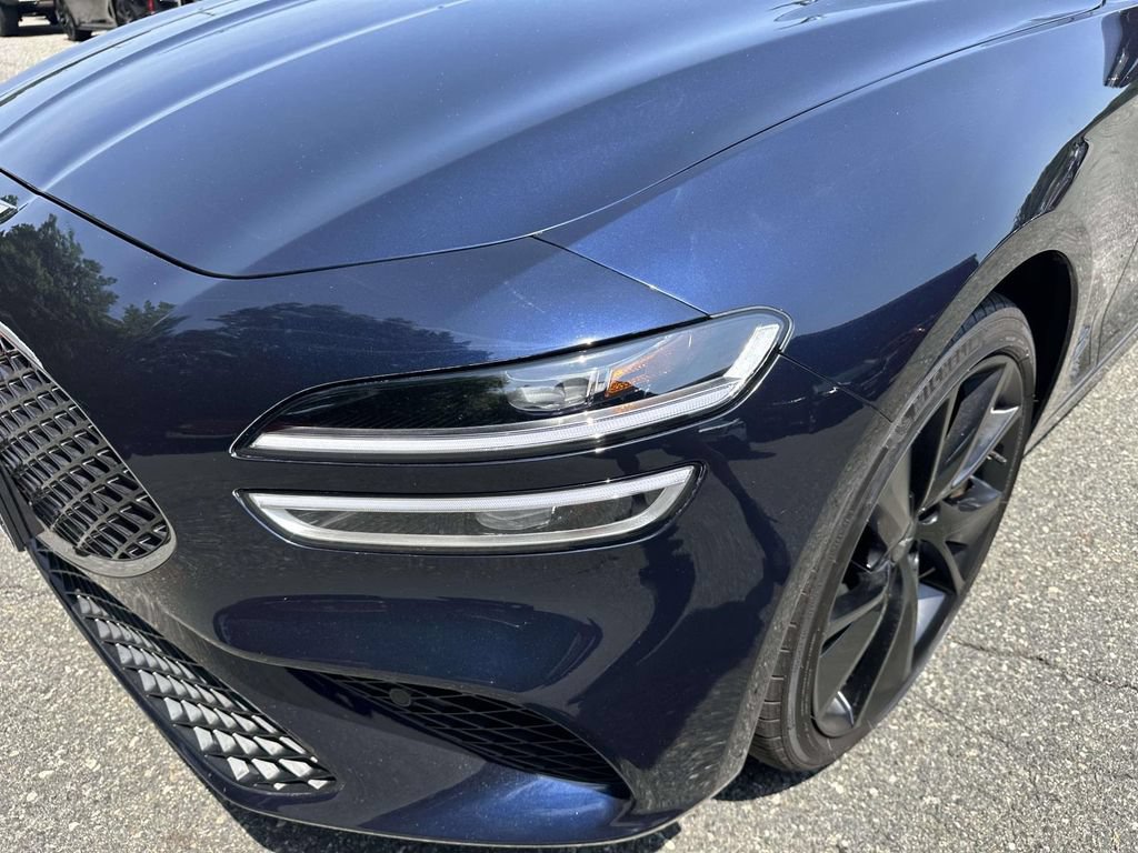 Used 2023 Genesis G70 2.0T w/ Sport Prestige Package AWD/4WD image 9