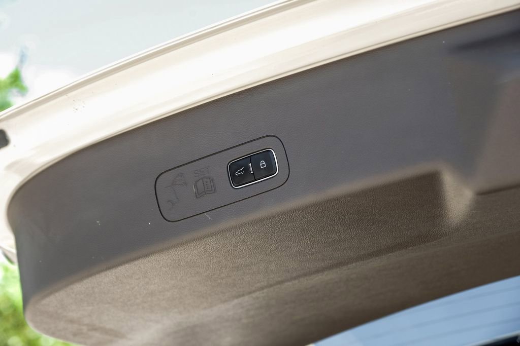 Used 2023 Lincoln Aviator AWD w/ Premium Package image 55