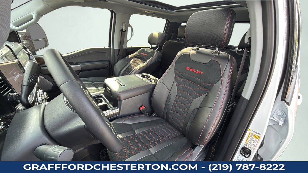 New 2026 Ford F250 Lariat w/ Black Appearance Package AWD/4WD image 23