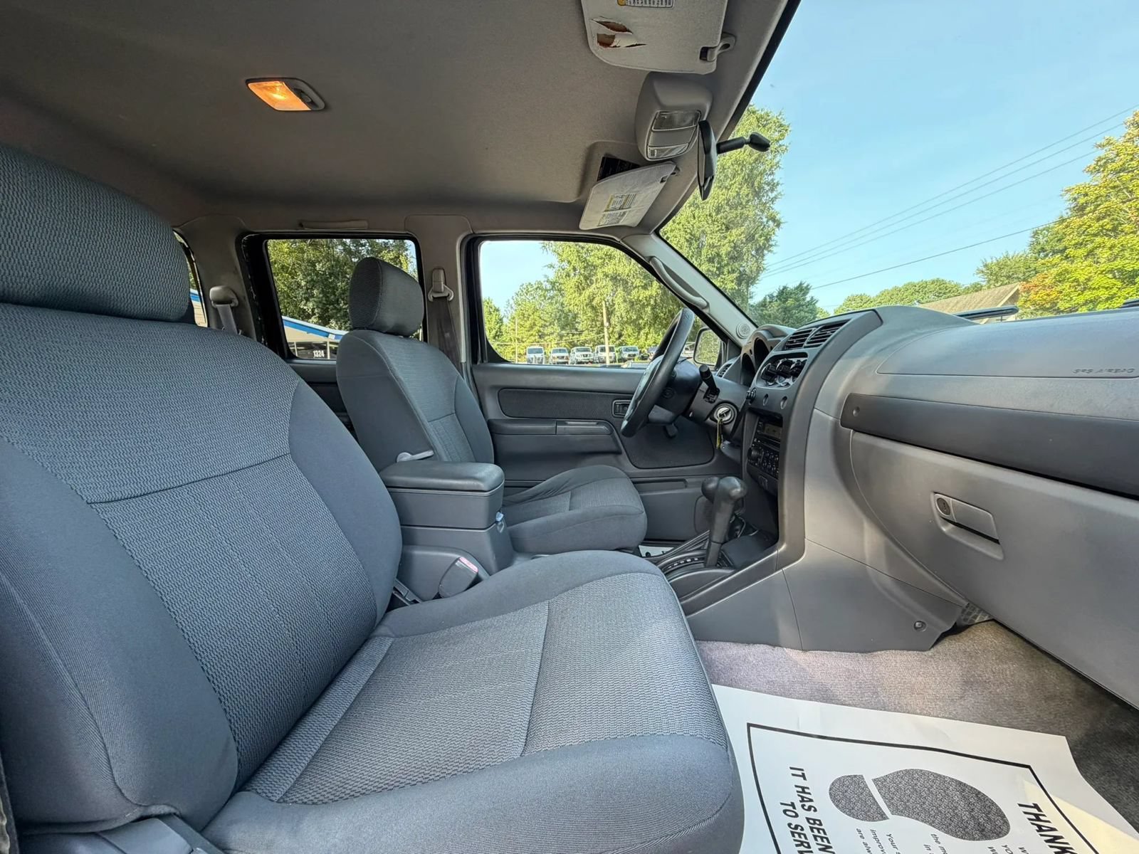 Used 2003 Nissan Frontier XE AWD/4WD image 28