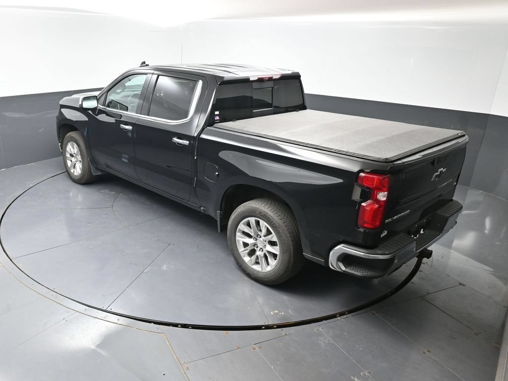 Used 2021 Chevrolet Silverado 1500 LTZ w/ LTZ Premium Package AWD/4WD image 19