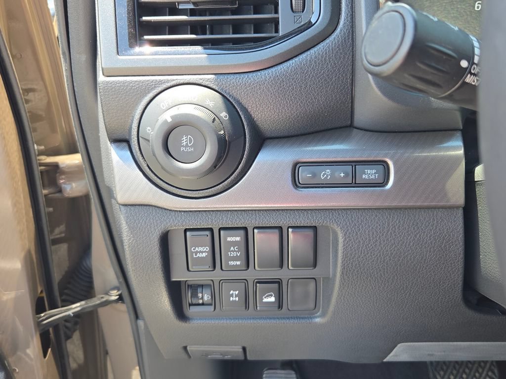 Certified 2022 Nissan Titan PRO-4X w/ Pro-4x Convenience Package AWD/4WD image 25