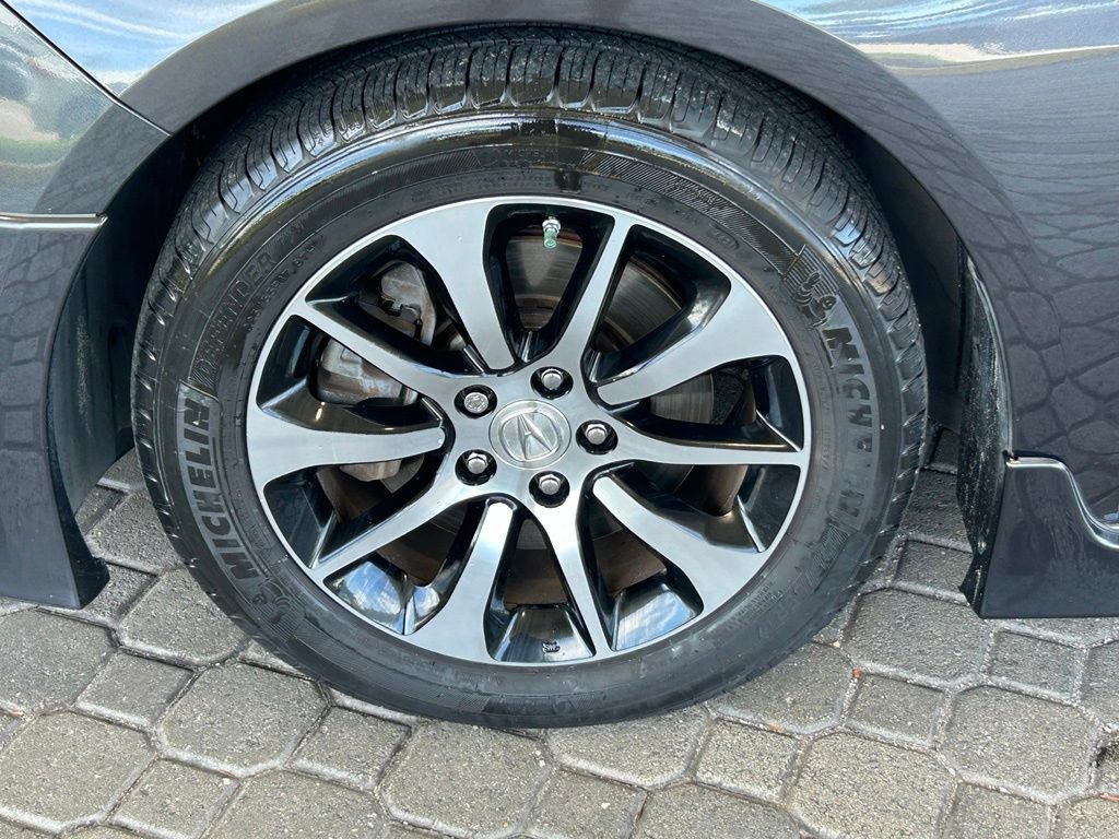 Used 2015 Acura TLX w/ Technology Package FWD image 17
