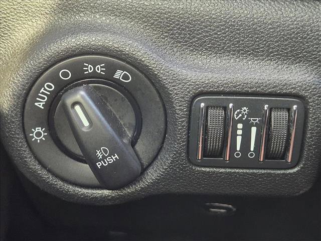 Used 2014 Dodge Dart SXT image 11