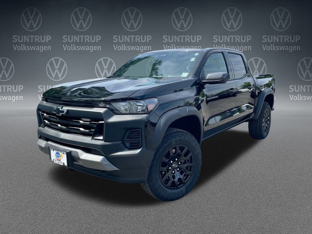 Used 2025 Chevrolet Colorado Trail Boss image 22