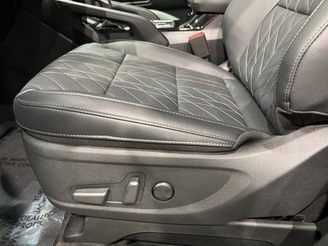 Used 2025 Kia Telluride AWD image 19