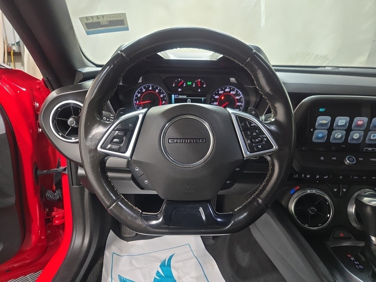 Used 2018 Chevrolet Camaro LT w/ Technology Package RWD image 13