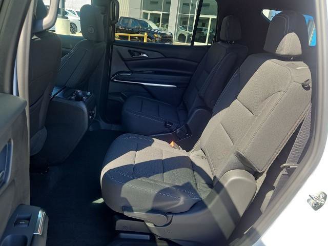 New 2027 Chevrolet Traverse LT w/ LPO, Cargo Package FWD image 25