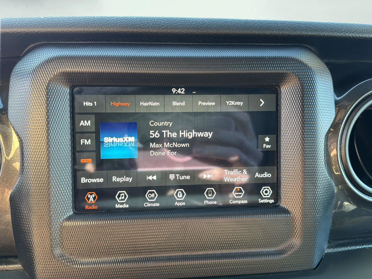 Used 2020 Jeep Wrangler Unlimited Sport image 18