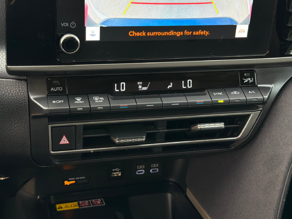 Used 2025 Toyota Camry LE FWD image 26