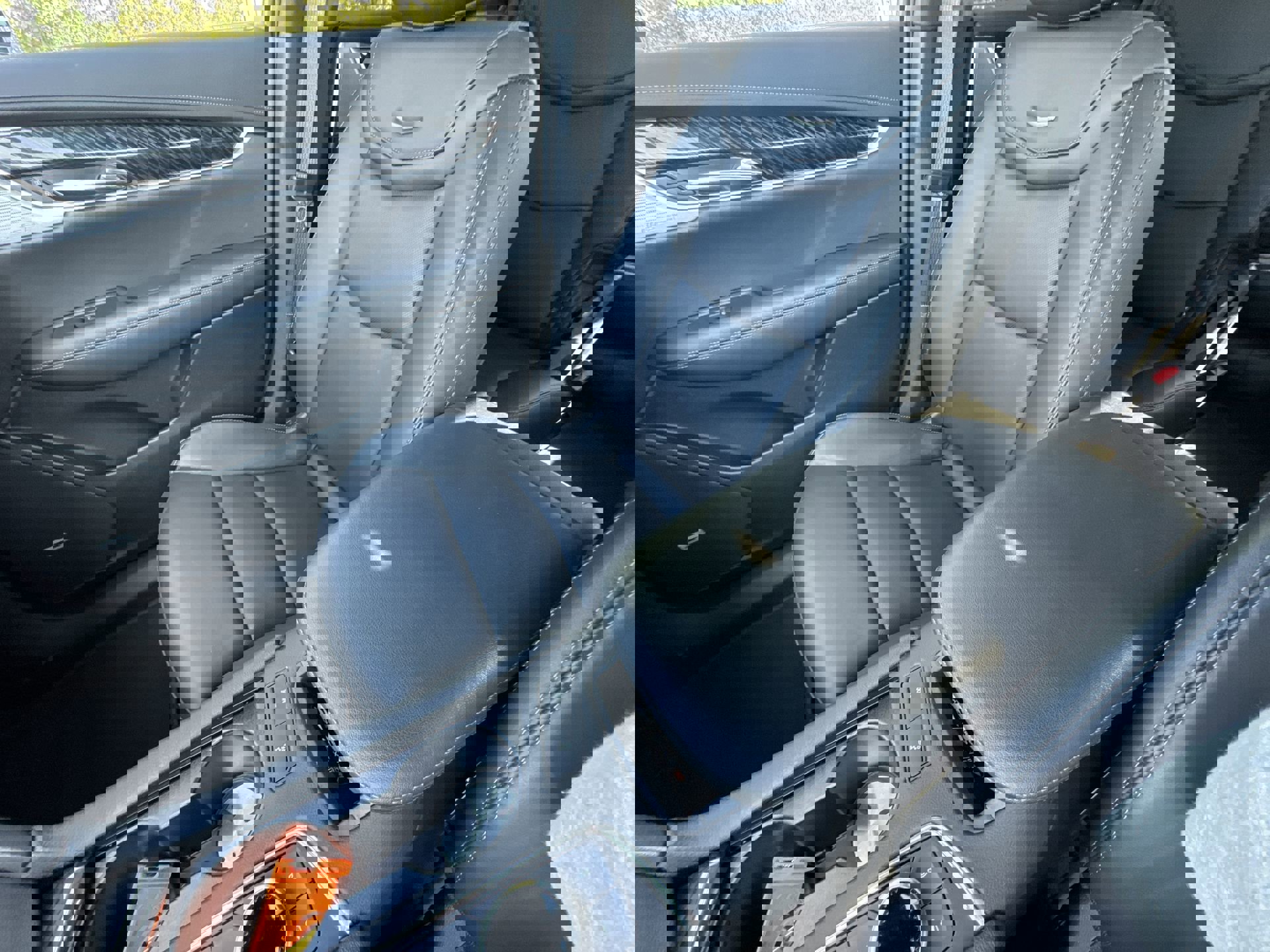 Certified 2025 Cadillac XT6 Premium Luxury image 21