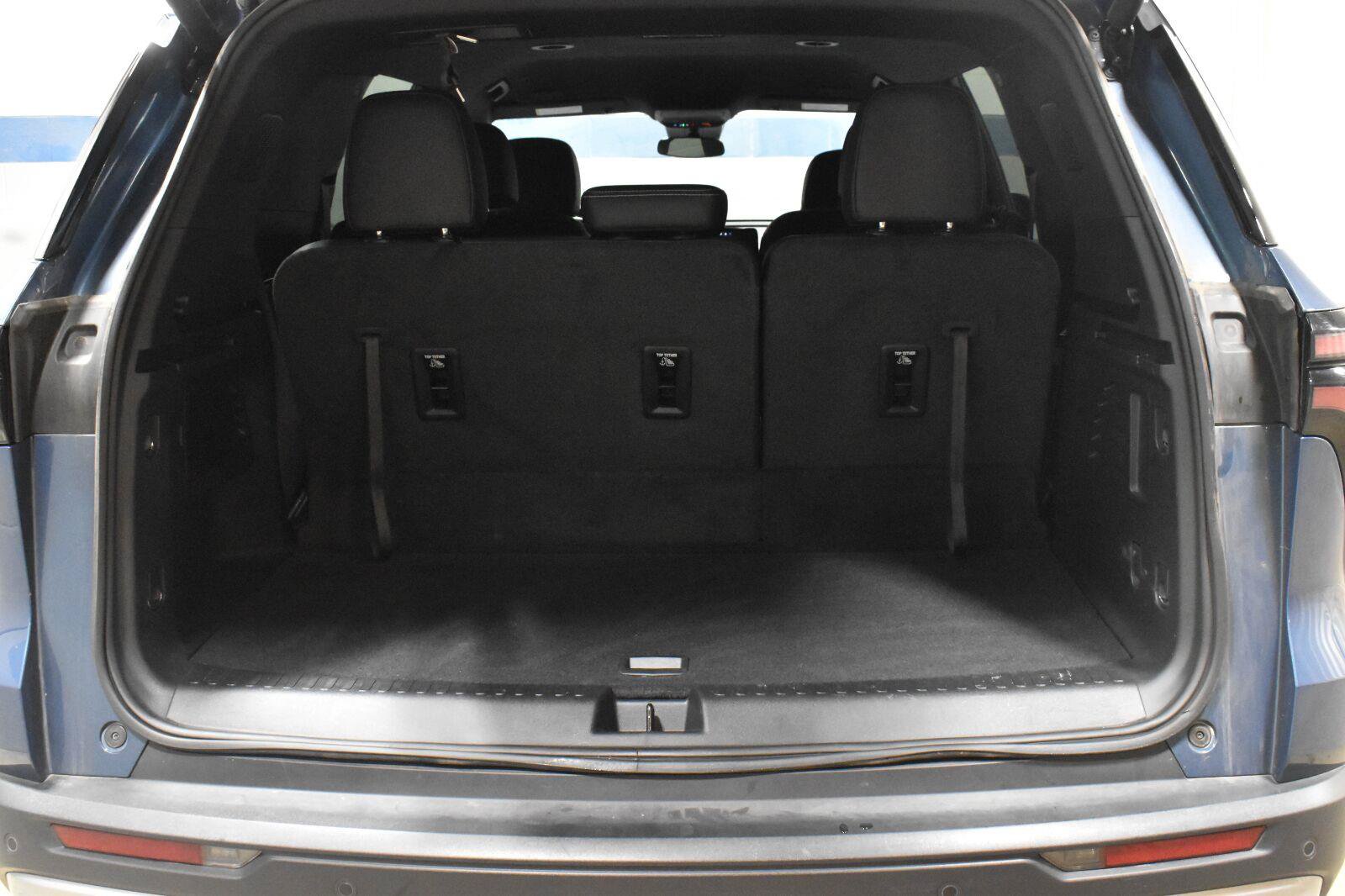 Used 2026 Chevrolet Traverse LT AWD/4WD image 25